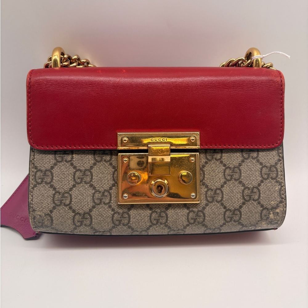 Gucci Red Leather Logo Tag with Beige Suede Interior